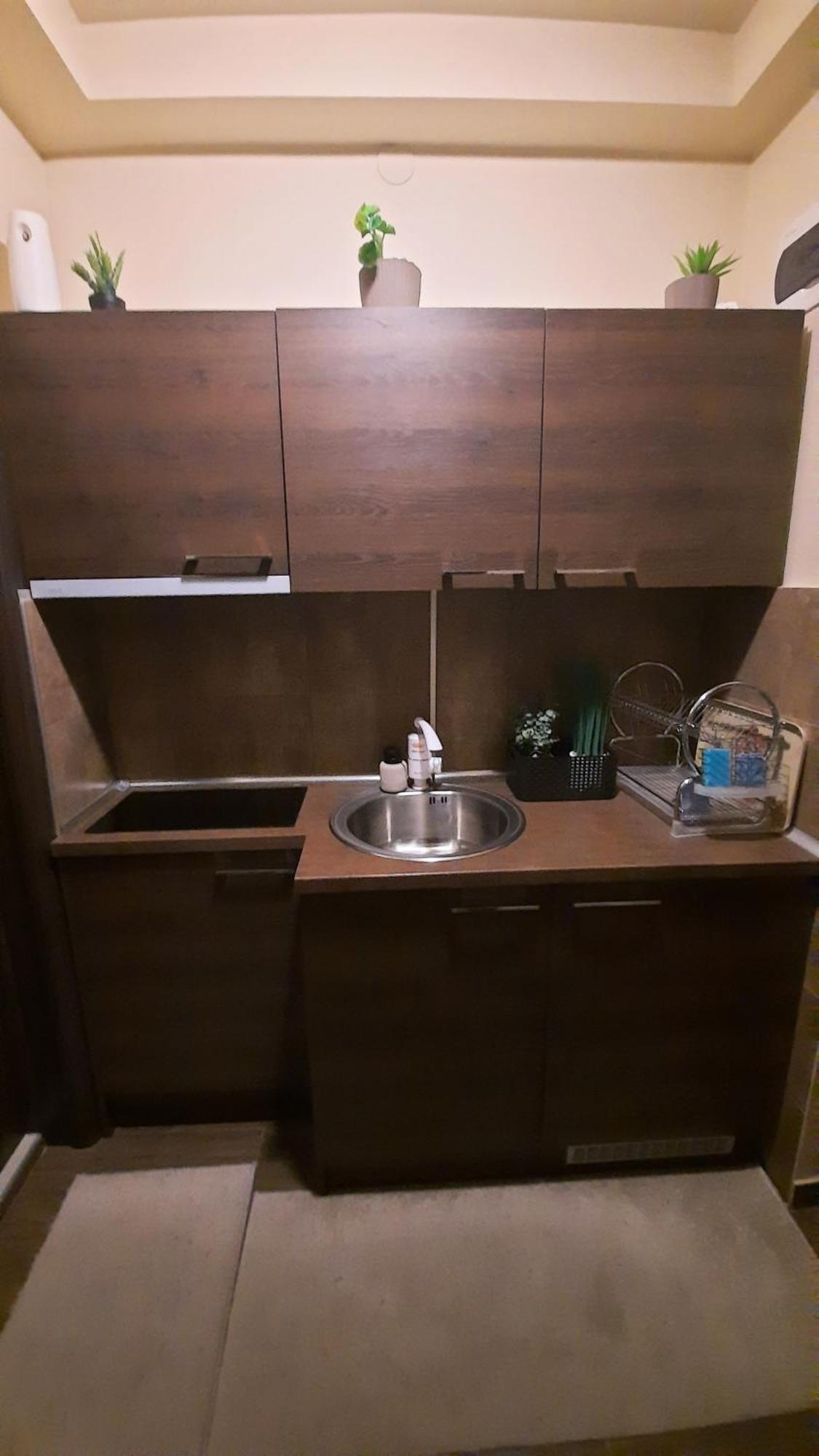 Stan Na Dan Apartman D Lux Jacuzzi Крагуевац Экстерьер фото